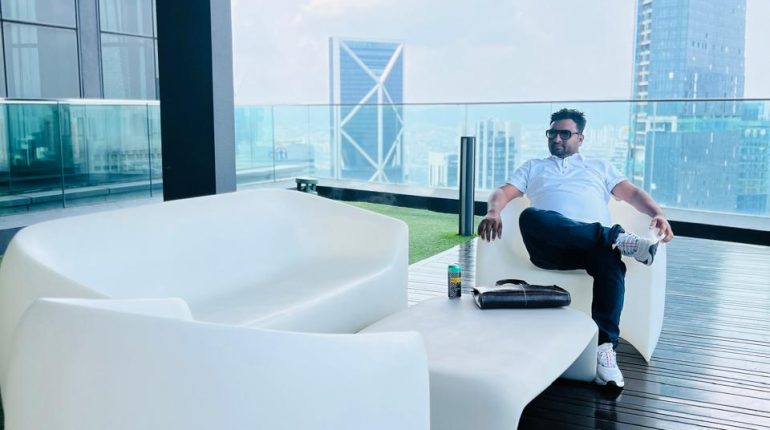 WhatsApp Image 2025-02-25 at 10.54.25_1296df49 WhatsApp Image 2025-02-25 at 10.54.25_1296df49